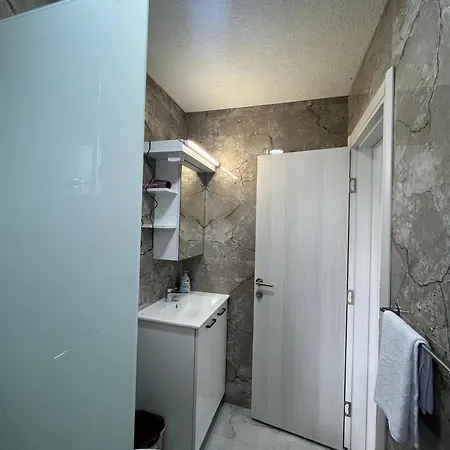 בית הארחה Elda